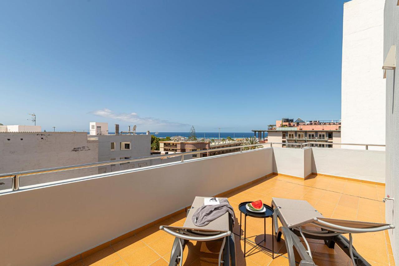 Luxury Holidays Suites, Playa De Los Cristianos Лос Кристианос Экстерьер фото