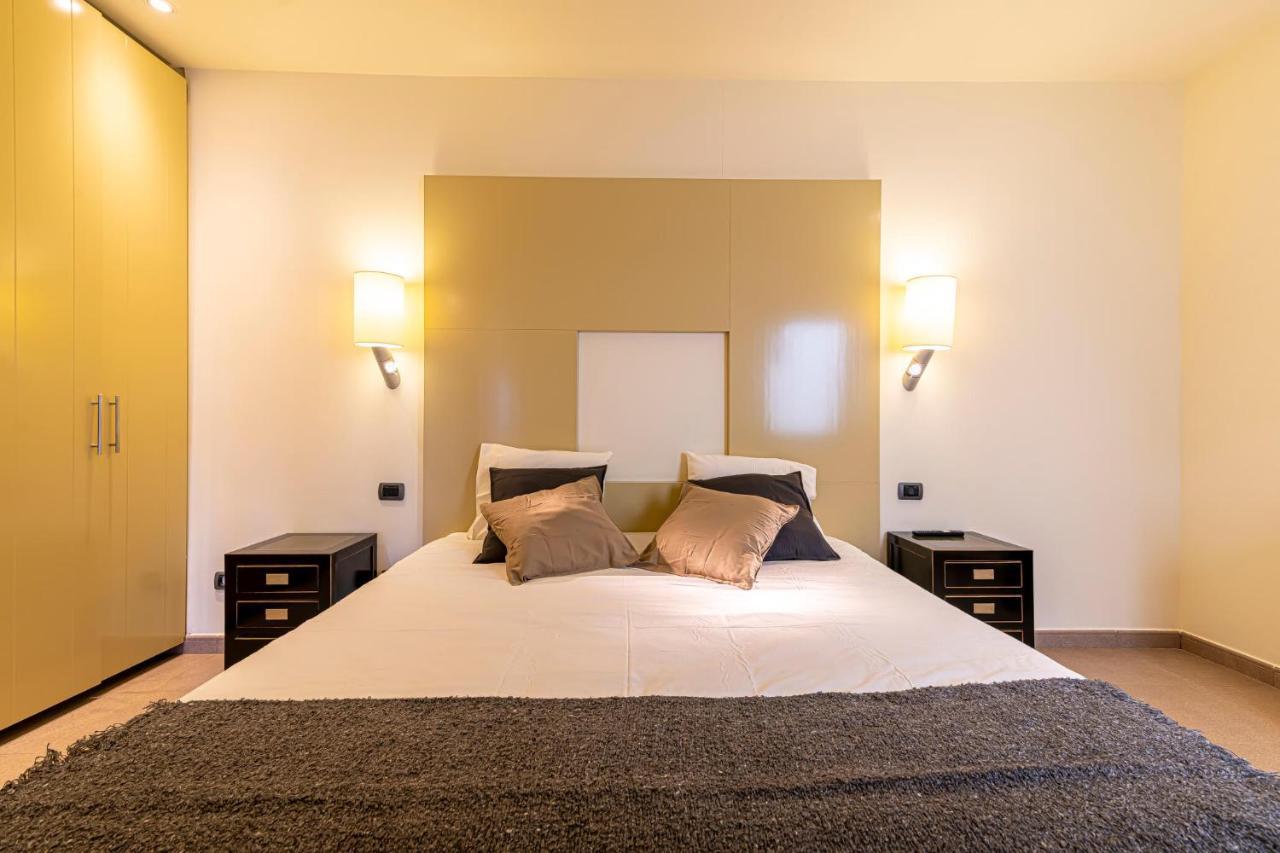 Luxury Holidays Suites, Playa De Los Cristianos Лос Кристианос Экстерьер фото