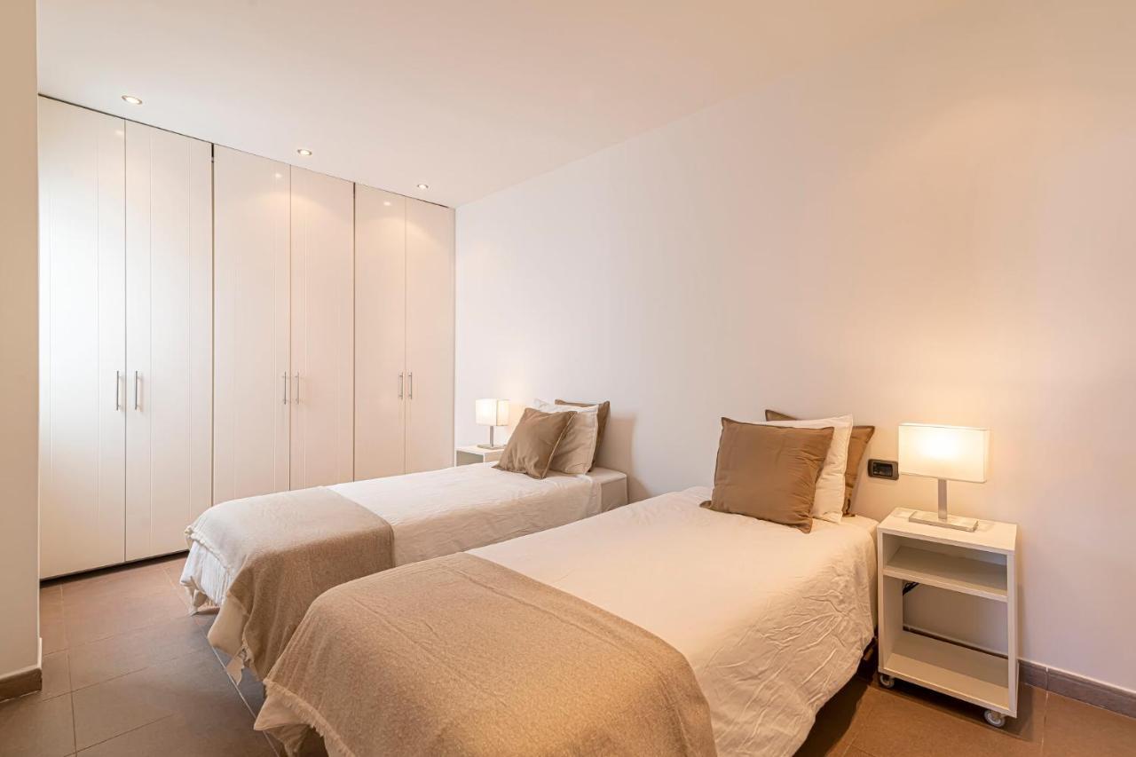 Luxury Holidays Suites, Playa De Los Cristianos Лос Кристианос Экстерьер фото
