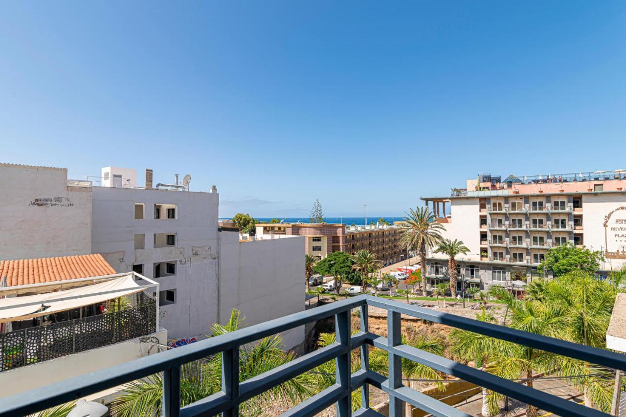 Luxury Holidays Suites, Playa De Los Cristianos Лос Кристианос Экстерьер фото